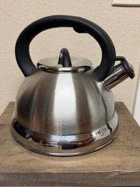 Polder Stainless Steel Whistling Kettle